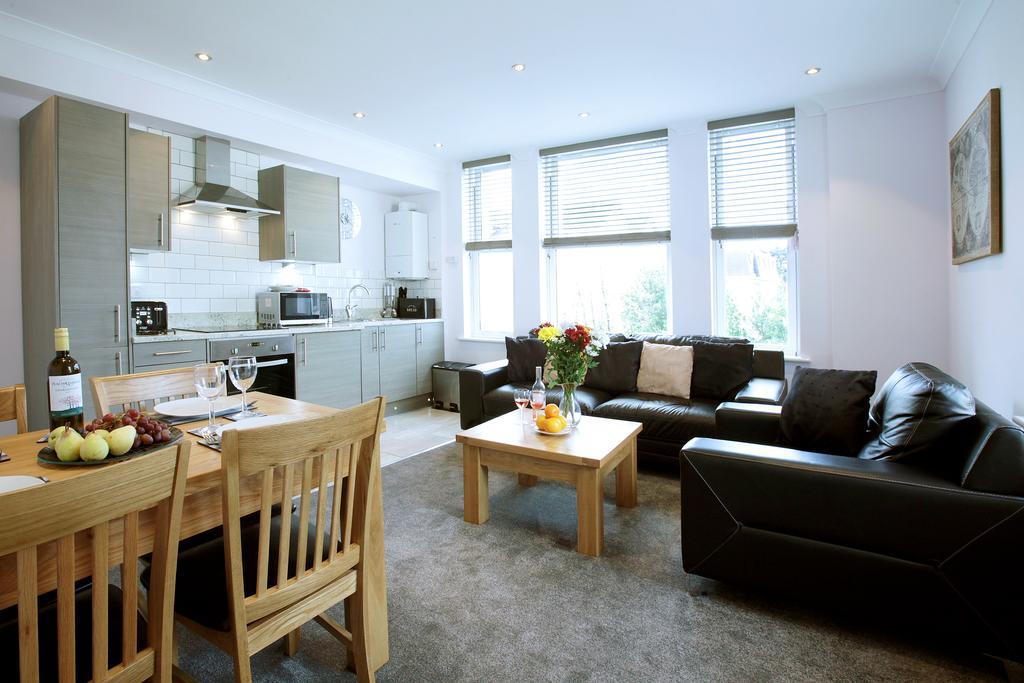 טורקוואי Austens Apartments מראה חיצוני תמונה