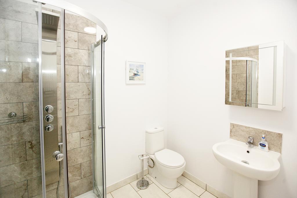 טורקוואי Austens Apartments מראה חיצוני תמונה