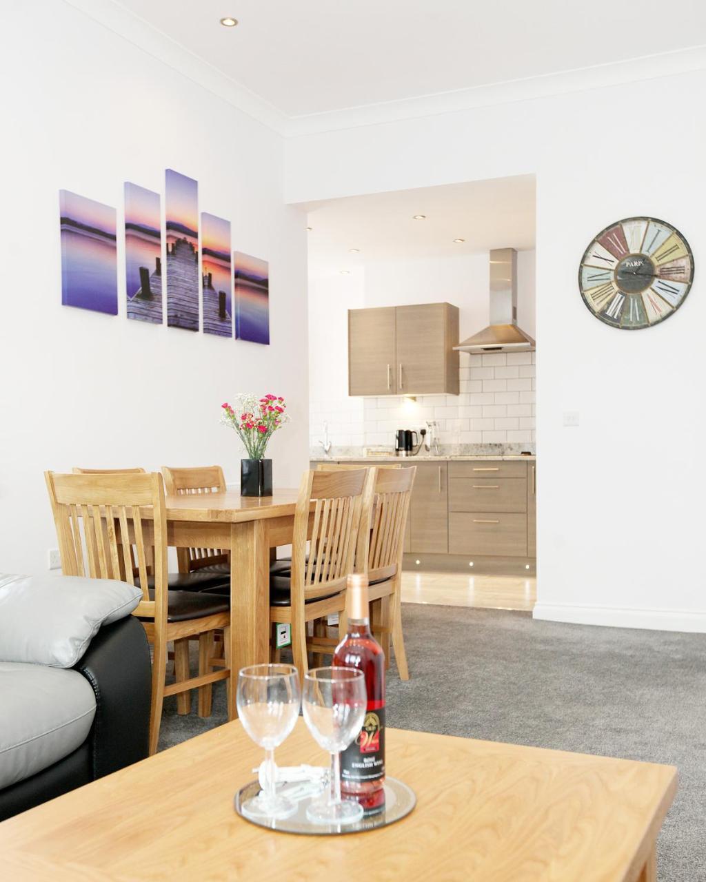 טורקוואי Austens Apartments מראה חיצוני תמונה