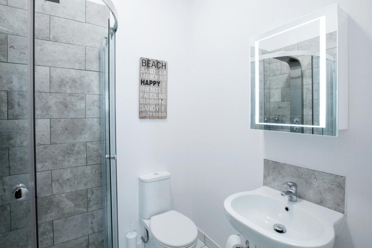 טורקוואי Austens Apartments מראה חיצוני תמונה